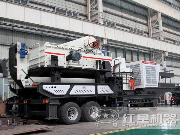 120tph粉石頭機(jī):移動破碎機(jī) 120tph粉石頭機(jī):移動破碎機(jī)