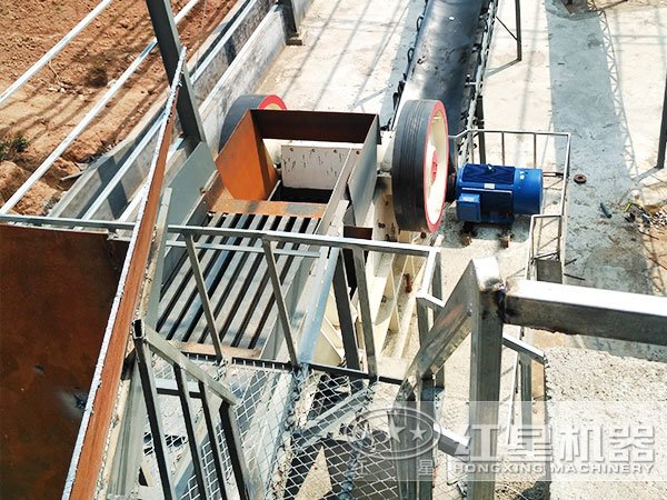 時產100噸-150噸鵝卵石制砂生產線現場圖4 時產100噸-150噸鵝卵石制砂生產線現場圖4