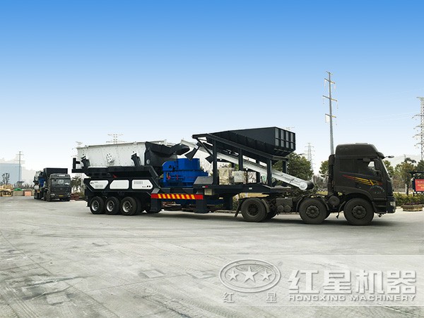 車載可移動(dòng)式碎石子機(jī):配制砂機(jī) 車載可移動(dòng)式碎石子機(jī):配制砂機(jī)