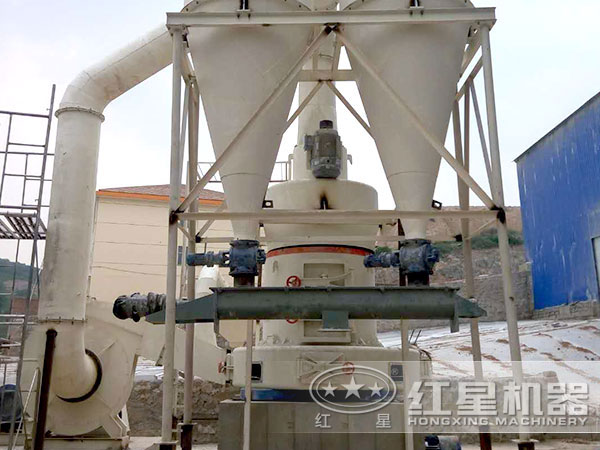 溶渣磨粉機生產現(xiàn)場占地小 溶渣磨粉機生產現(xiàn)場占地小