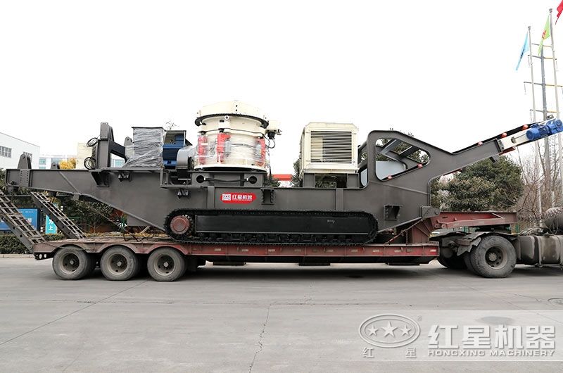 液壓驅(qū)動履帶式圓錐移動破碎站價格實惠,發(fā)貨到用戶現(xiàn)場 液壓驅(qū)動履帶式圓錐移動破碎站價格實惠,發(fā)貨到用戶現(xiàn)場