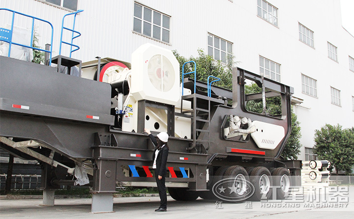 鄂破移動破碎站產量85-275t/h,給料+粗碎+傳輸