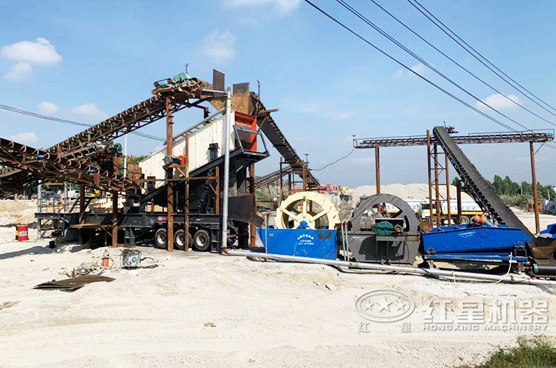 小型一體制砂生產線現(xiàn)場 小型一體制砂生產線現(xiàn)場
