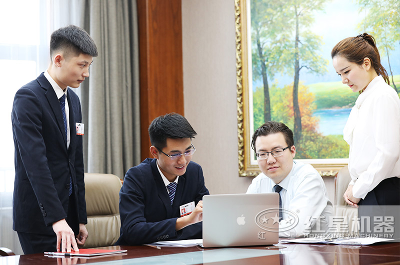 工程技術(shù)人員為您提供多種“配置方案” 工程技術(shù)人員為您提供多種“配置方案”