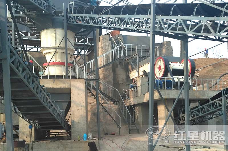 江蘇客戶河卵石破碎加工石子現場 江蘇客戶河卵石破碎加工石子現場