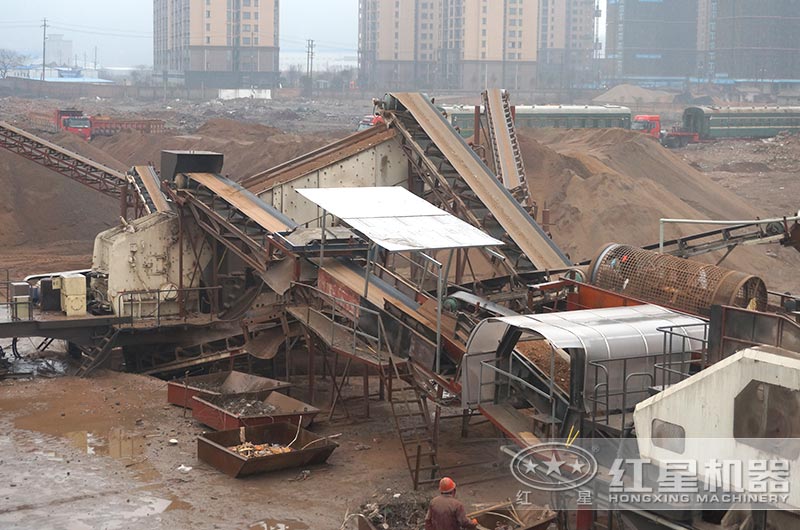 建筑垃圾破碎機作業現場圖 建筑垃圾破碎機作業現場圖