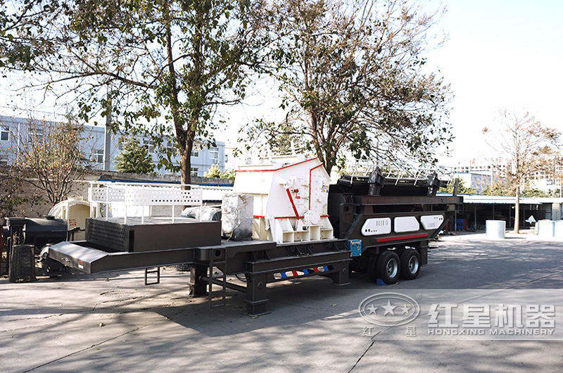 反擊破移動式破碎機(jī)價格便宜,成品均勻 反擊破移動式破碎機(jī)價格便宜,成品均勻