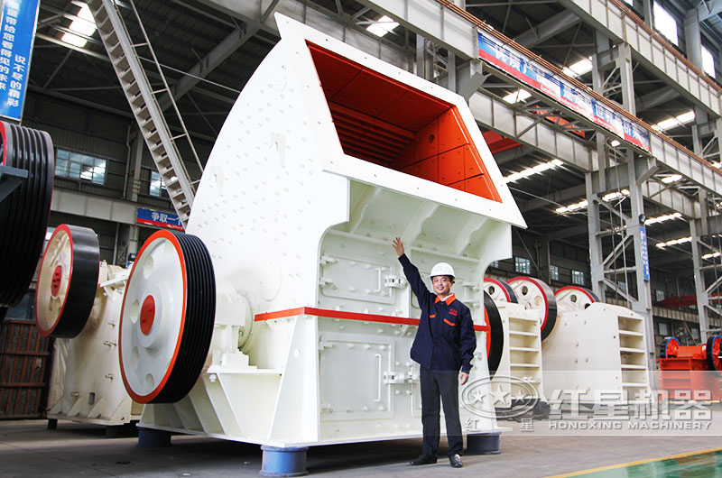 重錘式石子粉碎機,一次成型減少成本40% 重錘式石子粉碎機,一次成型減少成本40%