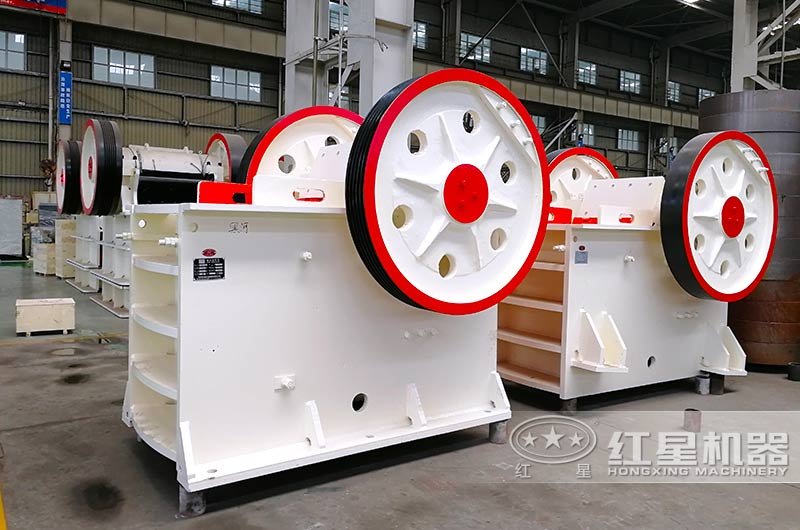 鄂式細破碎機實拍圖 鄂式細破碎機實拍圖