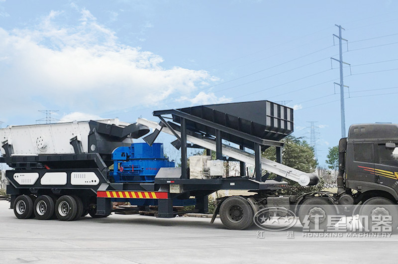 小型移動(dòng)治沙機(jī)圖片,輪胎式 小型移動(dòng)治沙機(jī)圖片,輪胎式