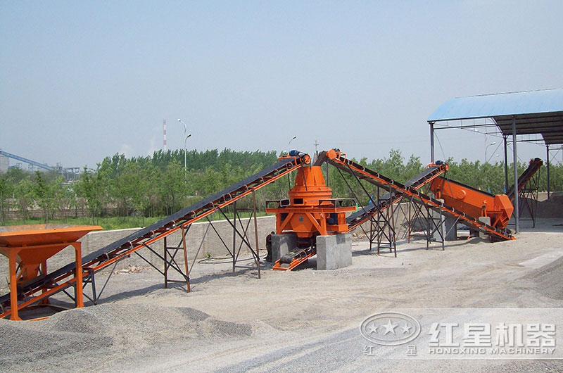 小型制砂破碎機(jī)作業(yè)現(xiàn)場(chǎng)圖片 小型制砂破碎機(jī)作業(yè)現(xiàn)場(chǎng)圖片