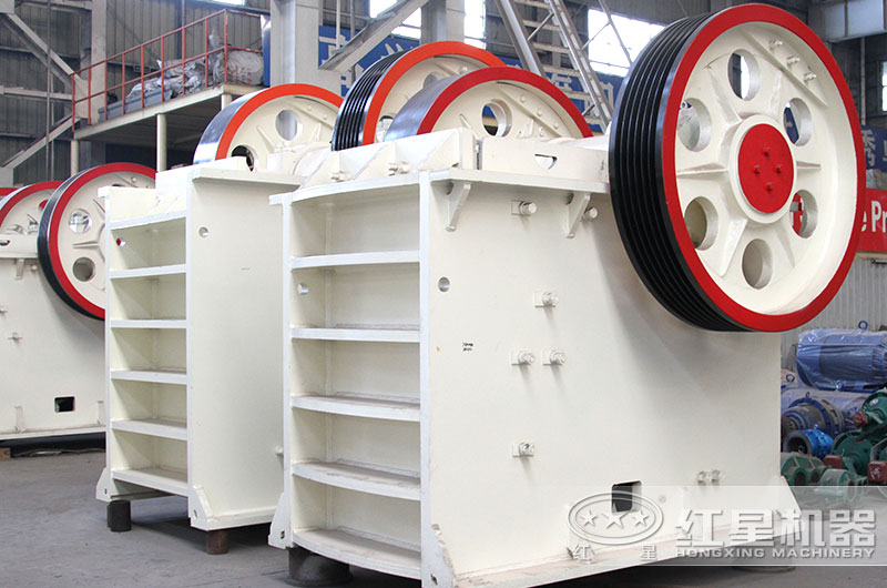 69鄂式破碎機(jī)圖片 69鄂式破碎機(jī)圖片