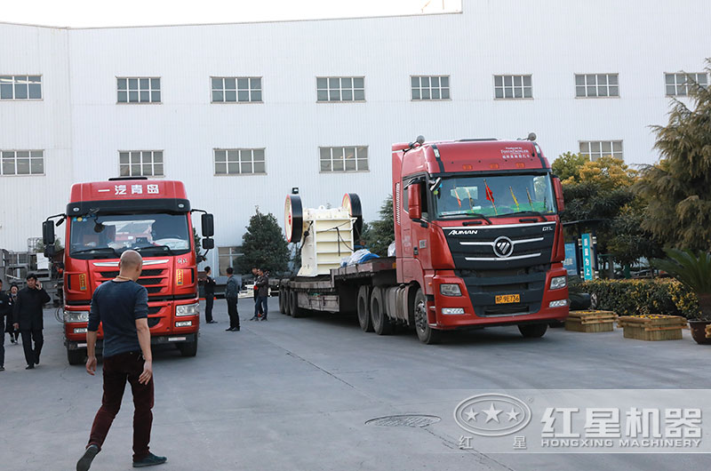 石料廠生產(chǎn)線設(shè)備發(fā)貨 石料廠生產(chǎn)線設(shè)備發(fā)貨