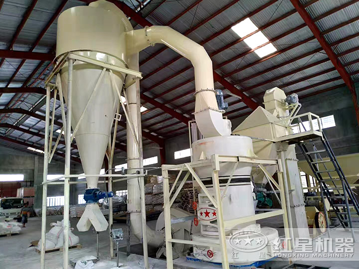 紅星雷蒙磨粉機現(xiàn)場 紅星雷蒙磨粉機現(xiàn)場