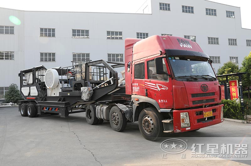 移動式石頭破碎機設(shè)備發(fā)貨 移動式石頭破碎機設(shè)備發(fā)貨