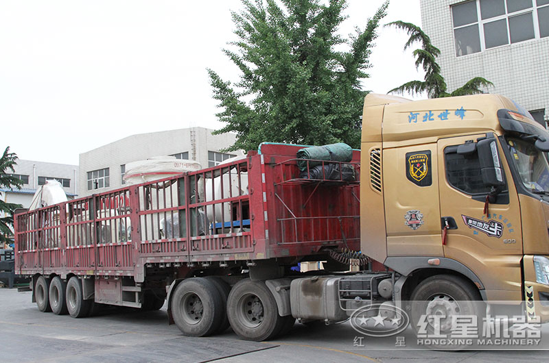 小型石頭磨粉機(jī)設(shè)備發(fā)貨 小型石頭磨粉機(jī)設(shè)備發(fā)貨