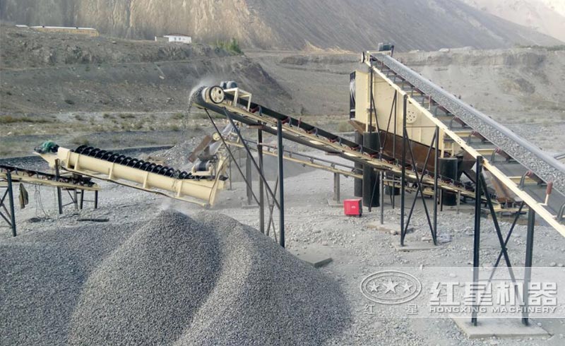 螺旋洗砂機工作現(xiàn)場圖片 螺旋洗砂機工作現(xiàn)場圖片