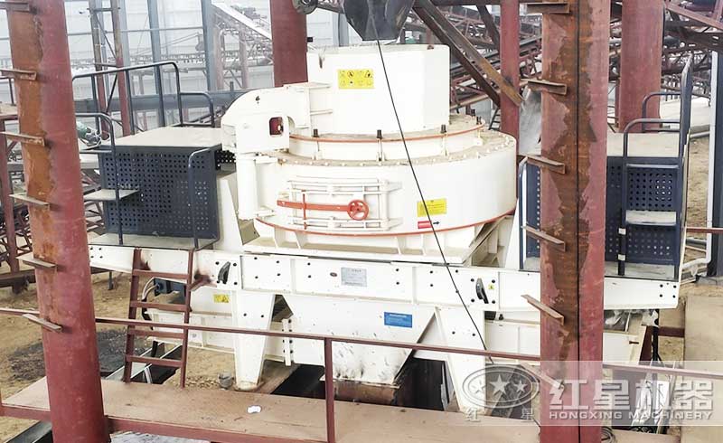 制砂機(jī)現(xiàn)場 制砂機(jī)現(xiàn)場