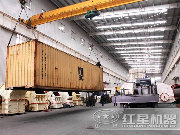 專(zhuān)業(yè)化反擊式破碎機(jī)廠房 專(zhuān)業(yè)化反擊式破碎機(jī)廠房